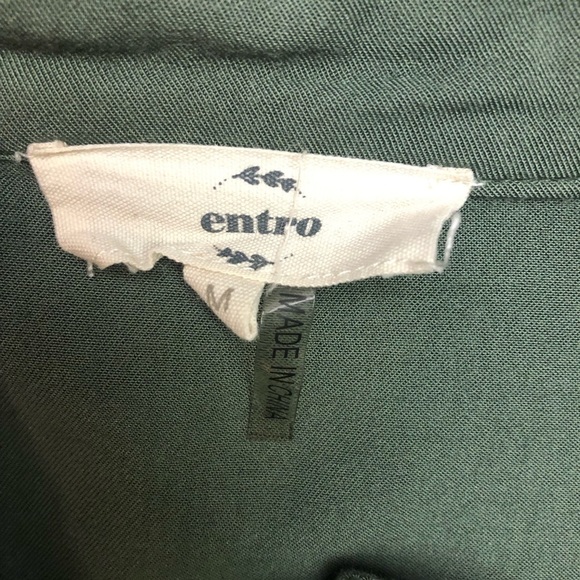 Army Green Olive Utility Vest by entro - Picture 2 of 9